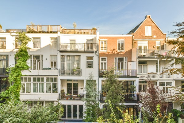 Medium property photo - Van Eeghenstraat 20-1, 1071 GG Amsterdam
